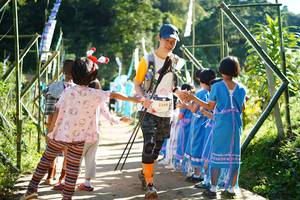 BIB: 2349
                            <button type="button" onclick="openModal(19029437)" class="btn btn-primary btn-sm float-right btn-popup" data-toggle="modal" data-target=".modal-high-quality">
                        <i class="fas fa-shopping-cart"></i> Add to Cart
                    </button>
                                            <button type="button" onclick="isThisMe(19029437, true)" class="btn btn-success btn-sm float-right btn-popup btn-isme hidden" data-toggle="tooltip" data-placement="bottom" title="นี่คือรูปของคุณใช่ไหม คลิกที่นี่เพื่อเอาเข้าอัลบั้ม">
                        <i class="fas fa-plus"></i> Add to album
                    </button>
                    <button type="button" onclick="isThisMe(19029437, false)" class="btn btn-warning btn-sm float-right btn-popup btn-isnotme hidden">
                        <i class="fas fa-ban"></i> Remove from album
                    </button>